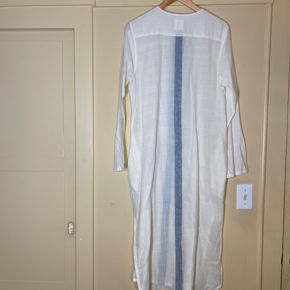 Dress - Picture 5 of 11